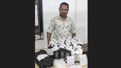 ഗോവയിൽ നിന്ന് കൊണ്ടുവന്ന് നാട്ടിൽ വിൽപന; 18 ലിറ്റർ മദ്യവുമായി പിടിയിൽ