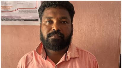 ഗാനമേളക്കിടെ യുവാക്കളെ കുത്തി പരിക്കേൽപ്പിച്ച കേസ്; ഒളിവിലായിരുന്ന രണ്ടാംപ്രതി പിടിയിൽ