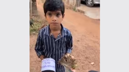 കടലോളം കനിവ് നിറയ്ക്കാൻ മുഹമ്മദ് ഷിബിലി വിറ്റ കടല മണികള്