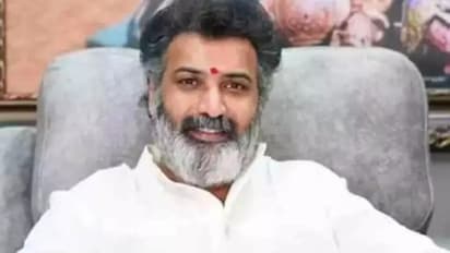 నేడు తారకరత్న పుట్టినరోజు.. బాబాయ్ తో గడిపిన ఆ క్షణాలు తలుచుకుంటున్న ఫ్యాన్స్, వైరల్ 