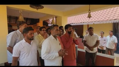 ಬಾಡೂಟ ಸವಿದು ದೇವಾಲಯ ಪ್ರವೇಶಿಸಿದ ಸಿ.ಟಿ. ರವಿ.!: ಸಾರ್ವಜನಿಕರಿಂದ ವಿರೋಧ