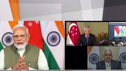 సింగపూర్ లోనూ పేటీఎం, ఫోన్ పే: కొత్త సర్వీసును ప్రారంభిన ప్రధాని నరేంద్ర మోదీ..