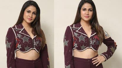 క్యూట్ అండ్ బబ్లీ లుక్స్ తో కట్టి పడేస్తున్న లావణ్య త్రిపాఠి.. కూల్ గా మెరుపులు మెరిపిస్తూ ఫోజులు 