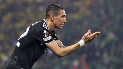 ക്രിസ്റ്റ്യാനോയ്ക്ക് പിന്നാലെ ഡി മരിയ ഉള്പ്പെടെയുള്ള ലോക താരങ്ങള്? വമ്പന്മാരെ റാഞ്ചാനൊരുങ്ങി സൗദി ക്ലബുകള്