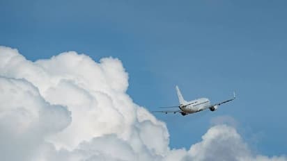 10 മിനിറ്റ് വൈകി, വിമാനത്തിന് ഇറങ്ങാൻ അനുമതി കിട്ടിയില്ല, 335 യാത്രക്കാരുമായി തിരികെ പോയി