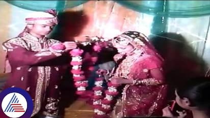 ಎಷ್ಟ್‌ ಫೋಟೋ ತೆಗೀತಿರಪ್ಪಾ..ಫೋಟೋಗೆ ಪೋಸ್ ನೀಡಲು ಹೇಳಿದ್ದಕ್ಕೆ ವರಮಾಲೆ ಎಸೆದು ಹೊರನಡೆದ ವರ!