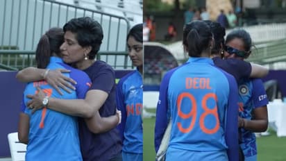 ICC Women's T20 World Cup: Anjum Chopra consoles an emotional Harmanpreet Kaur post India's semis exit (WATCH)