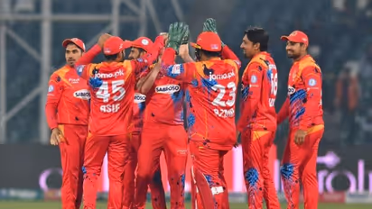 PSL 2023: அசாம் கானின் வேற லெவல் பேட்டிங்கால் குவெட்டா அணியை வீழ்த்தி இஸ்லாமாபாத் யுனைடெட் அபார வெற்றி