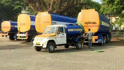 പശ്ചിമ കൊച്ചിയിലെ കുടിവെള്ള പ്രശ്നത്തിൽ ഇന്നും പരിഹാരമായില്ല; ജലവിതരണം നാളെ പുനസ്ഥാപിക്കുമെന്ന് ജല അതോരിറ്റി