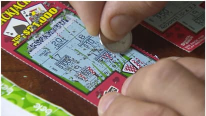 50 വര്ഷമായി ലോട്ടറിയെടുക്കുന്നു, ഒടുവില് 80 -ാം പറന്നാള് ദിവസം 60 ലക്ഷത്തിന്റെ ഭാഗ്യം !