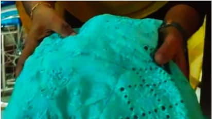 ട്രെയിൻ മാറിക്കയറിയ യുവതിയുടെ ഷാൾ ടിടിഇ പിടിച്ചെടുത്തെന്ന് പരാതി, നിഷേധിച്ച് റെയിൽവേ