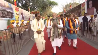 ಎಲ್ಲಾದರು ಇರು; ಎಂತಾದರು ಇರು; ಎಂದೆಂದಿಗು ನೀ ಕನ್ನಡವಾಗಿರು ಎಂದು ಹಾಡಿದ ಪ್ರಧಾನಿ ಮೋದಿ: ದೆಹಲಿಯಲ್ಲಿ ಕುವೆಂಪು ಪದ್ಯ ಕಲರವ