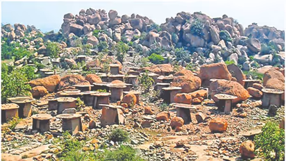 ಹಿರೇಬೆಣಕಲ್ಗೆ ಕರ್ನಾಟಕದ ಅದ್ಭುತ ಸ್ಥಾನ: ಗಂಗಾವತಿಯಲ್ಲಿ ಸಂಭ್ರಮಾಚರಣೆ