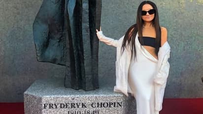 73 ವರ್ಷದ ಡಿಸೈನರ್ ಫಿಟ್ನೆಸ್ ಮುಂದೆ ಶಿಲ್ಪಾ ಶೆಟ್ಟಿ, ಮಲೈಕಾ ಏನೇನೂ ಅಲ್ಲ