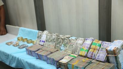 8 ஆண்டுகளில் 5931 ஐடி ரெய்டுகளில் ரூ.8,800 கோடி பறிமுதல்! மத்திய அரசு 