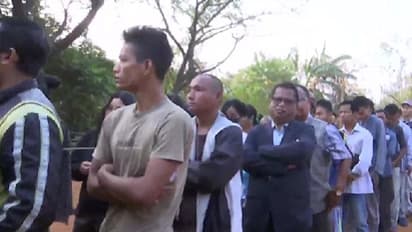 ಮೇಘಾಲಯ, ನಾಗಾಲ್ಯಾಂಡ್ ವಿಧಾನಸಭೆ ಚುನಾವಣೆ ಮತದಾನ ಆರಂಭ: ಮತ ಹಾಕಲು ಸಾಲುಗಟ್ಟಿ ನಿಂತಿರುವ ಜನತೆ