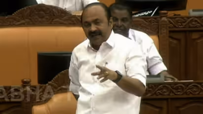 'കൊന്നവരെ മാത്രമല്ല കൊല്ലിച്ചവരെയും കണ്ടെത്തണം'; ഷുഹൈബ് വധക്കേസിൽ വിഡി സതീശൻ, പ്രതിപക്ഷം സഭ വിട്ടിറങ്ങി