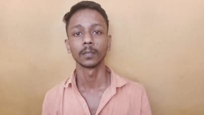  വീട്ടില്‍ കയറി അക്രമം, തട്ടിക്കൊണ്ടു പോകല്‍; 'മൊട്ട' ശ്രീജിത്തിനെക്കൊണ്ട് പൊറുതി മുട്ടി, പൊക്കി പൊലീസ്