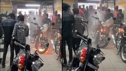 ಹೊಚ್ಚ ಹೊಸ ರಾಯಲ್ ಎನ್‌ಫೀಲ್ಡ್ ಬೈಕ್ ಕಿ ಹಸ್ತಾಂತರಿಸಿದ ಬೆನ್ನಲ್ಲೇ ಹೊತ್ತಿಕೊಂಡ ಬೆಂಕಿ!