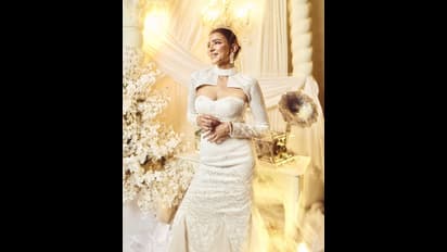 Manchu Lakshmi: మంచు లక్ష్మి అసలు తగ్గడం లేదుగా... ఈ వయసులో ఆ తెగింపు ఏంటి బాబోయ్!