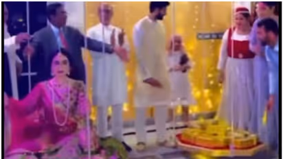 Viral Video: പാകിസ്ഥാനി വധുവിന് സ്വര്‍ണ്ണക്കട്ടികൊണ്ട് തുലാഭാരം; വൈറലായി ഒരു വിവാഹ വിഡീയോ! 