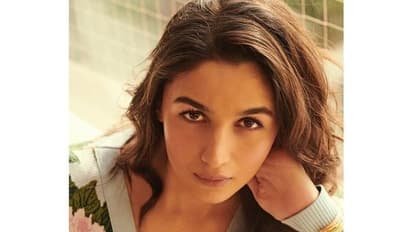 ದೇವರು ನನಗೆ  ಒಳ್ಳೆ ಧ್ವನಿ ಕೊಟ್ಟಿದ್ದಾನೆ, ಮಗಳಿಗಾಗಿ ಹಾಡ್ತೀನಿ; ನಟಿ ಅಲಿಯಾ ಭಟ್ 