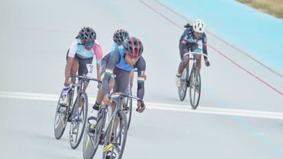 വിമൻസ് ലീഗ് സൈക്ലിംഗ്  കേരളത്തിന് മികച്ച തുടക്കം