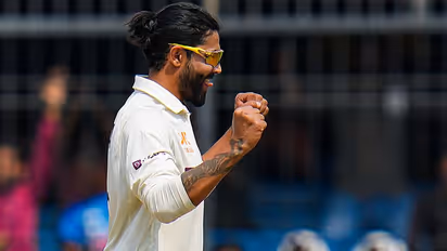 നായകന് രോഹിത്, ജഡജേയില്ല! നാല് ഇന്ത്യന് താരങ്ങള് മാത്രം; ഇന്ത്യ - ഓസീസ് സംയുക്ത ഇലവനുമായി ഇംഗ്ലണ്ട് ഇതിഹാസം