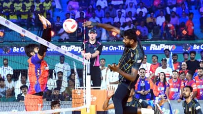 പ്രൈം വോളി ലീഗ്: ജയത്തോടെ കൊല്ക്കത്ത തണ്ടര്ബോള്ട്ട്സ് ഒന്നാമത്