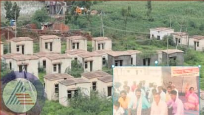 ಗದಗ: ಆಸರೆ ಮನೆ ಹಂಚಿಕೆಯಲ್ಲಿ ಅಕ್ರಮ ತನಿಖೆಗೆ ಆಗ್ರಹಿಸಿ ಸಂತ್ರಸ್ತರ ಧರಣಿ