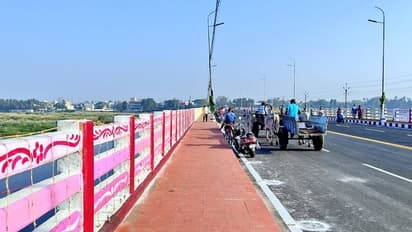 6 மாதங்களுக்கு பின்னர் மீண்டும் மக்கள் பயன்பாட்டுக்கு வந்த திருச்சி காவிரி பாலம்