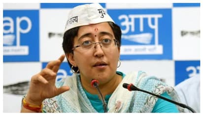 വിദ്യാർത്ഥികളെ രാഷ്ട്രീയ പ്രചാരണത്തിന് ഉപയോഗിച്ചു; ആംആദ്മിക്കെതിരെ ഡൽഹി പൊലീസ് കേസെടുത്തു