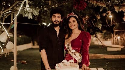 'எதிர்நீச்சல்' சீரியல் நடிகைக்கு விரைவில் திருமணமா? காதலருடன் இருக்கும் புகைப்படத்தை வெளியிட்டு இன்ப அதிர்ச்சி