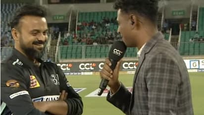 ടോസ് നേടിയത് മുംബൈ, സമ്മര്‍ദ്ദമില്ലെന്ന് കേരള സ്‍ട്രൈക്കേഴ്‍സ് ക്യാപ്റ്റൻ കുഞ്ചാക്കോ ബോബൻ