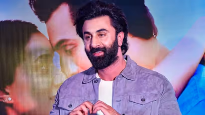 Ranbir Kapoor spills beans about 'gadbad' until third week of 'Bombay Velvet' release