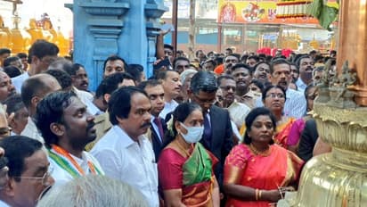 பெண்களின் சபரிமலை; மண்டைக்காடு பகவதியம்மன் கோவிலில் கொடியேற்றம்