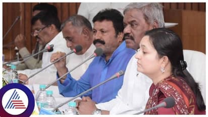 ಚಿತ್ರದುರ್ಗದಲ್ಲಿ ತನ್ನ ಕೊನೆಯ ಕೆಡಿಪಿ ಸಭೆ ನಡೆಸಿದ ಸಚಿವ ಬಿ.ಸಿ ಪಾಟೀಲ್ 