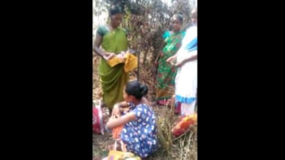 రోడ్డు సౌకర్యల్లేవ్.. మార్గమధ్యలోనే ప్రసవం తర్వాత 3 కిలో మీటర్లు కాలినడకనే.. గిరిజనుల దుస్థితి ఇది..