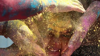 ಹಿಂಸಾಚಾರಕ್ಕೆ ತಿರುಗಿದ ಹೋಳಿ: ಉತ್ತರಪ್ರದೇಶದಲ್ಲಿ  21 ಜನರ ಬಂಧನ