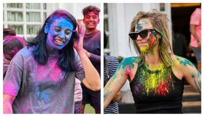 നിറമണിഞ്ഞ് എല്ലിസ് പെറിയും സ്മൃതി മന്ദാനയും! തോല്വിക്കിടയിലും ഹോളി ആഘോഷം കളറാക്കി ആര്സിബി വനിതകള്- ഫോട്ടോസ്