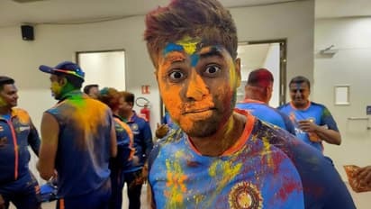 ಕೊಹ್ಲಿ, ರೋಹಿತ್ ಸೇರಿ ಟೀಂ ಇಂಡಿಯಾ ಕ್ರಿಕೆಟಿಗ ಹೋಳಿ ಸಂಭ್ರಮ, ವಿಡಿಯೋ ವೈರಲ್!