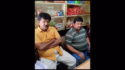 கரூரில் ரூ.20 ஆயிரம் லஞ்சம் கேட்ட மாநகராட்சி அதிகாரியை பொறி வைத்து பிடித்த அதிகாரிகள்