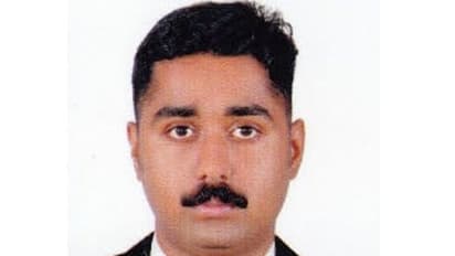 അവധിക്ക് നാട്ടില് പോയ പ്രവാസി യുവാവ് മടക്കയാത്രയ്ക്ക് തൊട്ടുമുമ്പ് കുഴഞ്ഞുവീണ് മരിച്ചു