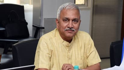 ஊடகம் இல்லையென்றால் என்ன.. திமுகவின் கோர முகத்தை வெளிக்கொண்டுவர இதுபோதும்.. நாராயணன் திருப்பதி..!