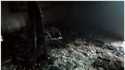 അമ്മയും മകനും വീടിനുള്ളിൽ പൊള്ളലേറ്റ് മരിച്ചു; ആത്മഹത്യയെന്ന് പ്രാഥമിക നി​ഗമനം; കാരണം സാമ്പത്തിക ബാധ്യത?