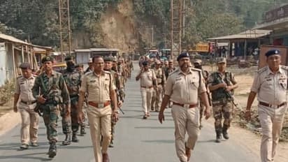 లెఫ్ట్ పార్టీల నాయకులు, కాంగ్రెస్ ఎంపీలపై దాడి.. ముగ్గురి అరెస్టు