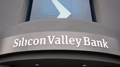 ಅಮೆರಿಕದ ಸ್ಟಾರ್ಟಪ್‌ ಸ್ಪೆಷಲಿಸ್ಟ್‌ ಸಿಲಿಕಾನ್‌ ವ್ಯಾಲಿ ಬ್ಯಾಂಕೇ ಬಂದ್: ಬಾಂಡಲ್ಲಿ ಹೂಡಿಕೆಯಿಂದ ಭಾರಿ ನಷ್ಟ