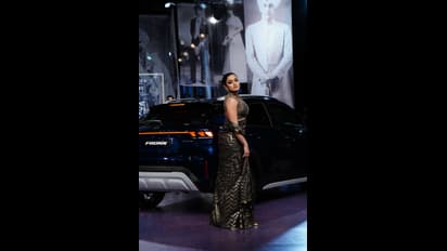 Lakme Fashion Week:  ಶೋಸ್ಟಾಪರ್ ಆಗಿ ರ‍್ಯಾಂಪ್ ವಾಕ್ ಮಾಡಿದ ರಶ್ಮಿಕಾ ಮಂದಣ್ಣ