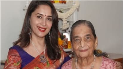 பாலிவுட் நடிகை மாதுரி தீட்சித்தின் தாயார் மரணம் - ஆறுதல் கூறும் ரசிகர்கள்