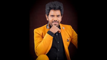 நாளுக்கு நாள் யூத் ஆகிக்கொண்டே போகும் லெஜண்ட் சரவணன்... அவரின் ஒரிஜினல் வயசு தெரிஞ்சா நீங்களே ஷாக் ஆகிடுவீங்க!